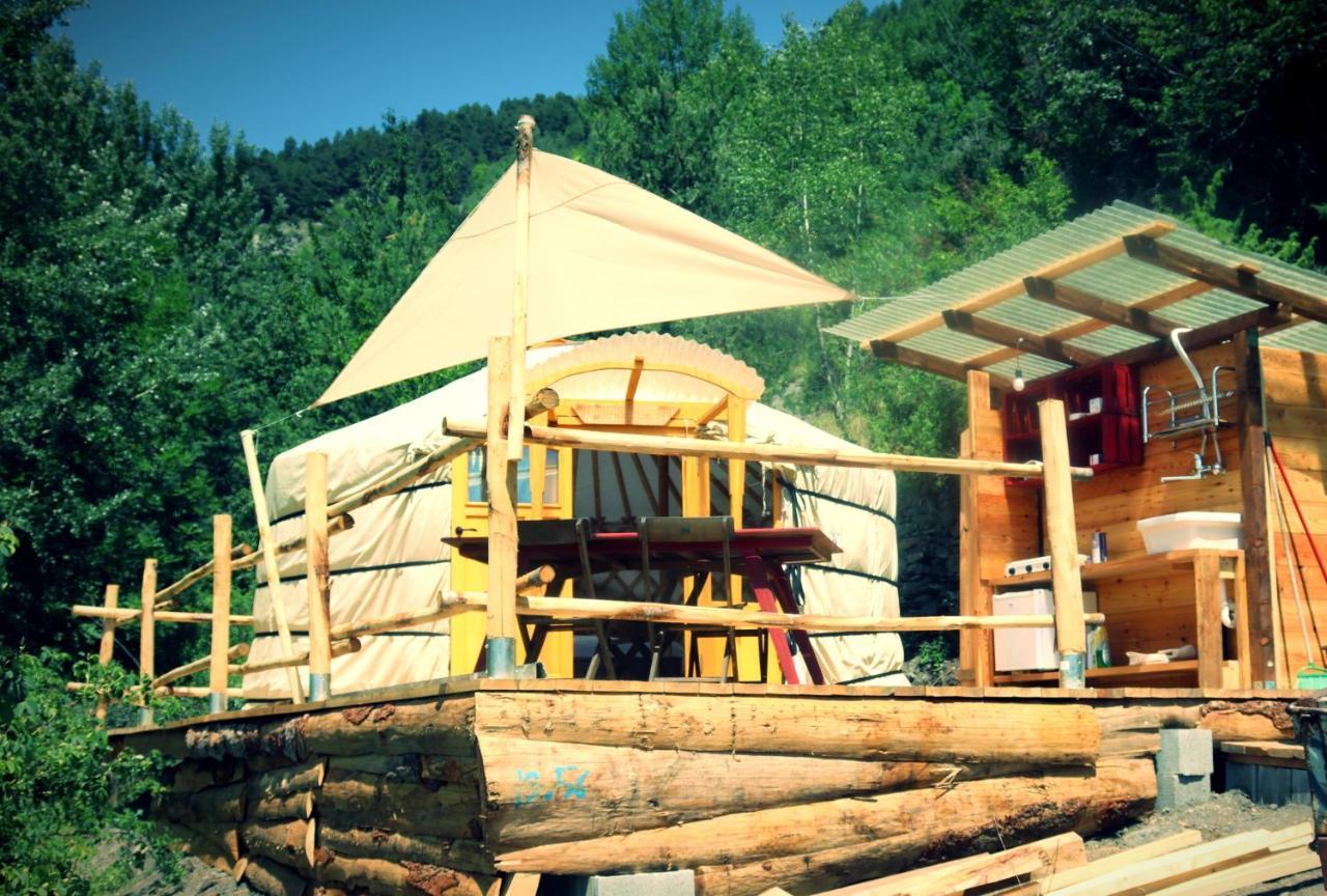 Отель Glamping La Cascina D'Orleans Сен-Пьер Экстерьер фото